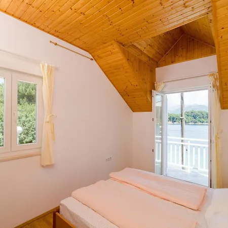 Ma Us-one Bedroom With Balcony דירה Donje Celo