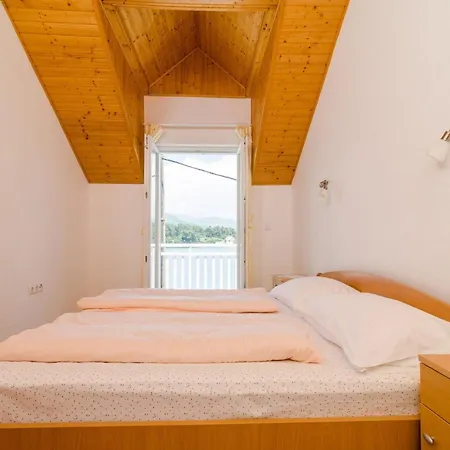 Appartement Ma Us-one Bedroom With Balcony Donje Celo